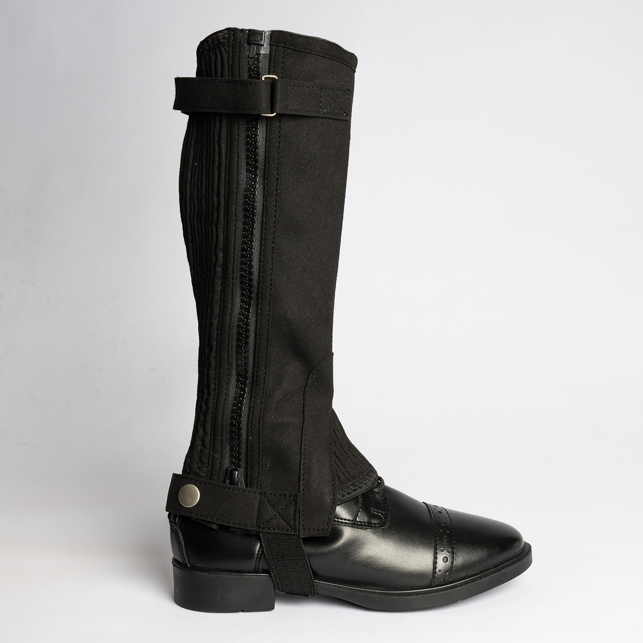 Shortchaps junior Ori Amara