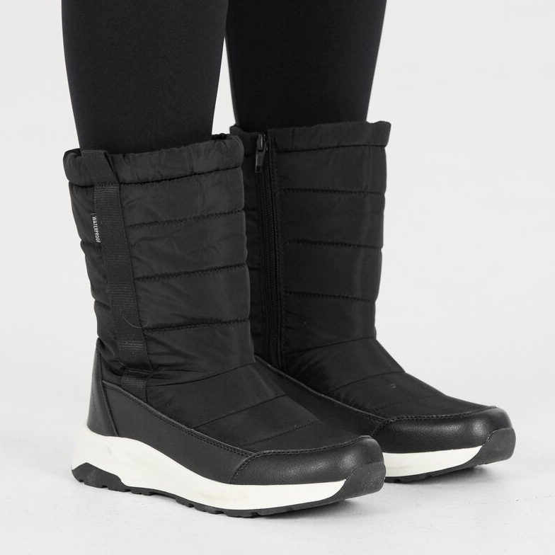Boots Yattua